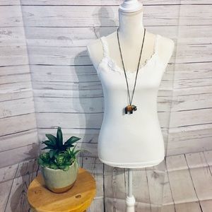 NWOT White Lace Top Mossimo Tank Top Large